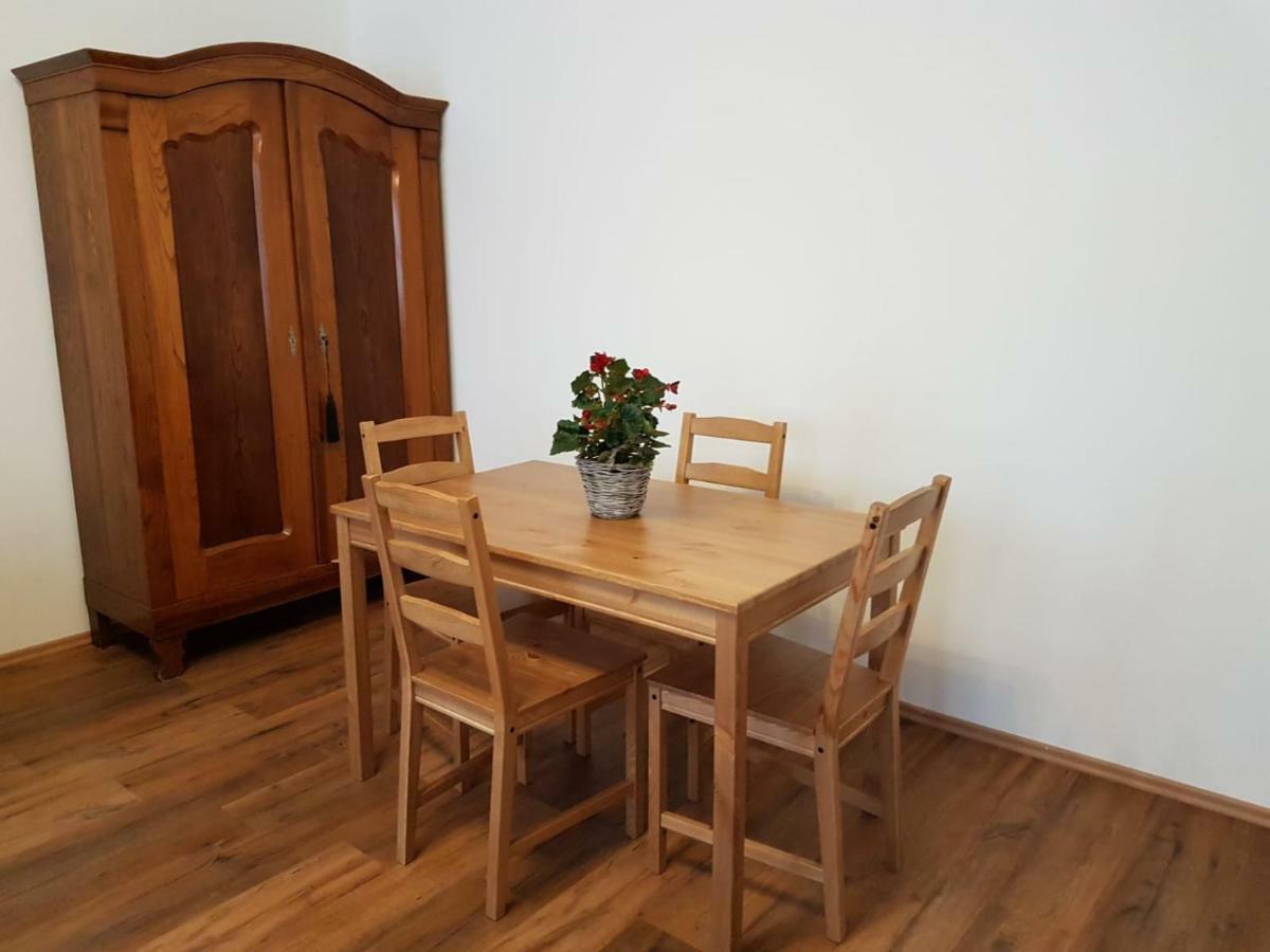 Excellent 2 Bed Apartment 12 Mins From Center Bécs Kültér fotó